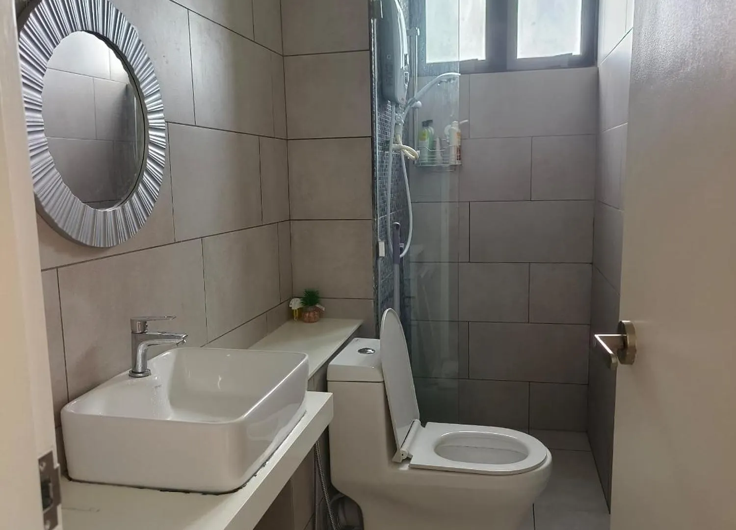 Kinabalu 2 Home Stay The Shore Kk 코타키나발루